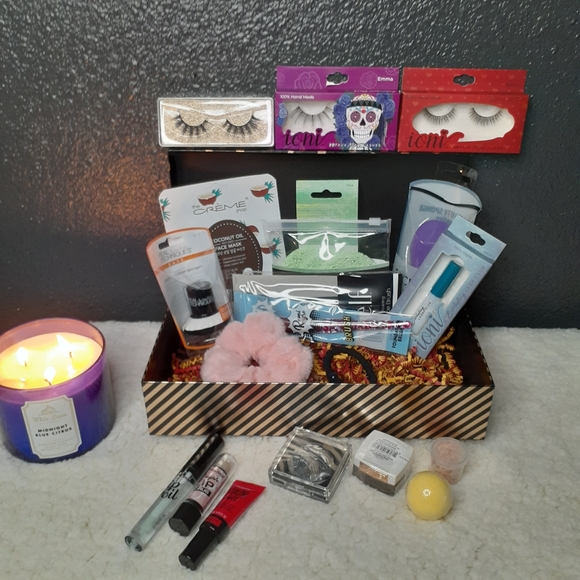 Beauty Other - Large Box Beauty Bundle #2